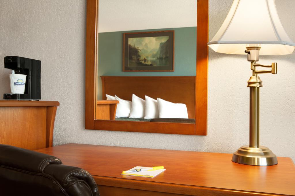 Days Inn Chillicothe Extérieur photo